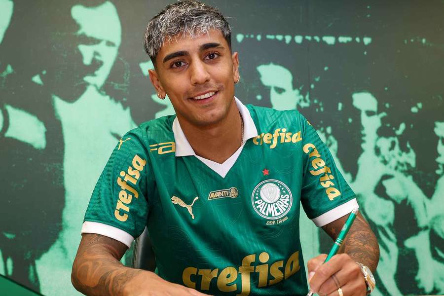 Facundo Torres é o 1º reforço do Palmeiras para 2025