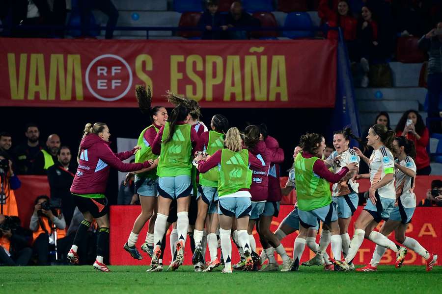 Spain sparked a crazy comeback in their UEFA Women's Nations League opener.