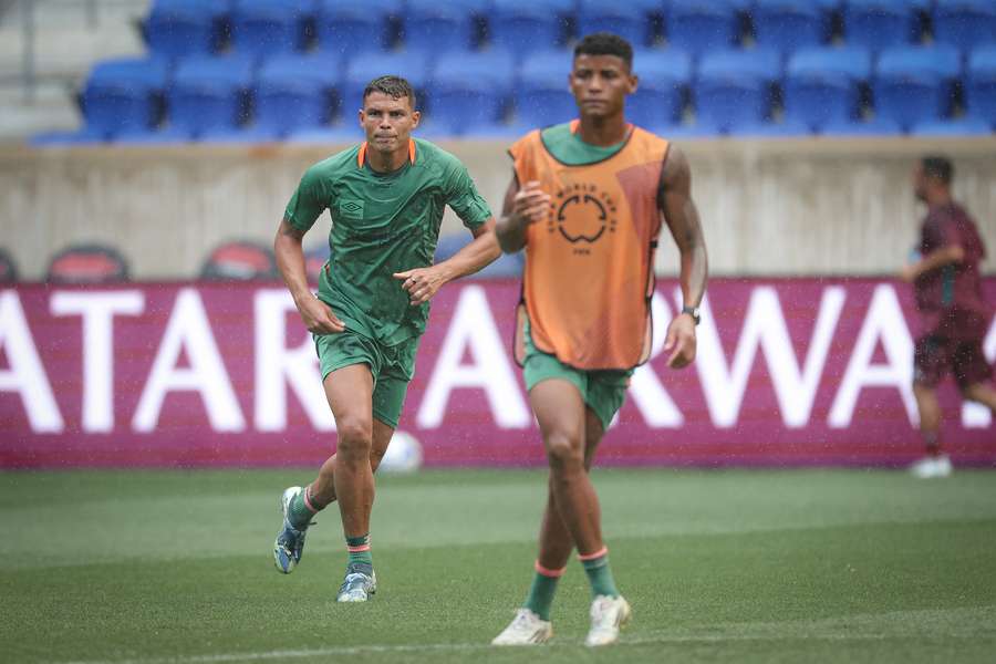 Thiago Silva é um dos líderes de Renato Portaluppi e tem passado informações sobre o Chelsea, seu ex-clube
