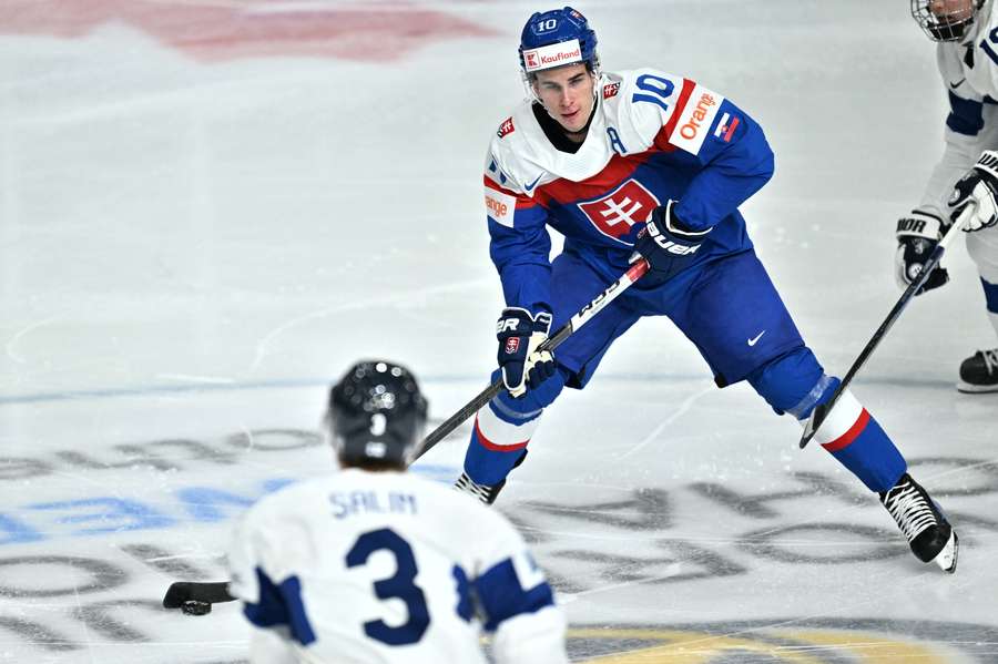 Mešár v drese juniorskej reprezentácie SR.