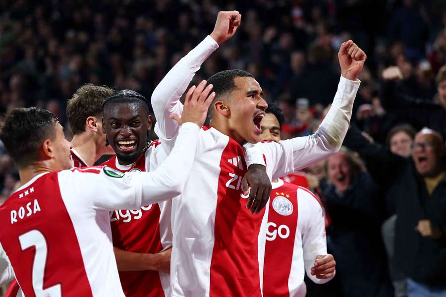 Abdellah Ouazane and Ajax celerbate the former's goal