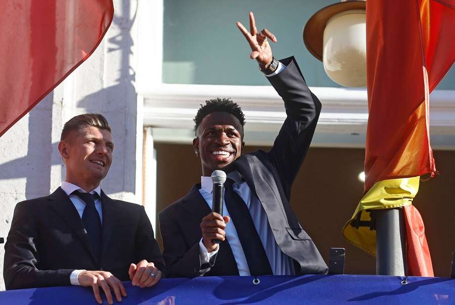 Vinicius Jr. (r.) und Toni Kroos feierten im Jahr 2024 unter anderem den Gewinn der Champions League