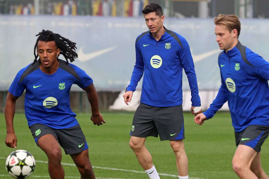 Barcelona tem nove pontos em quatro rodadas na Champions