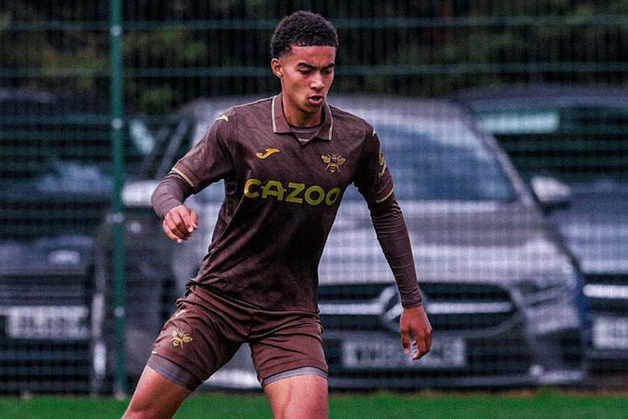 Brentford midfielder Bentt explains international decision after snubbing England and USA