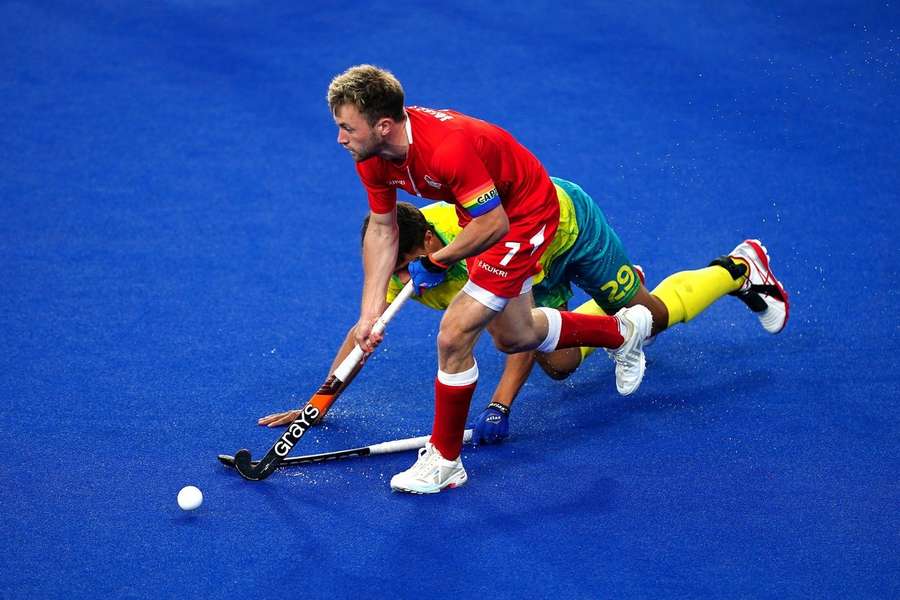 Nederlandse hockeyers verliezen een maand voor aanvang van WK met 3-0 van Britten