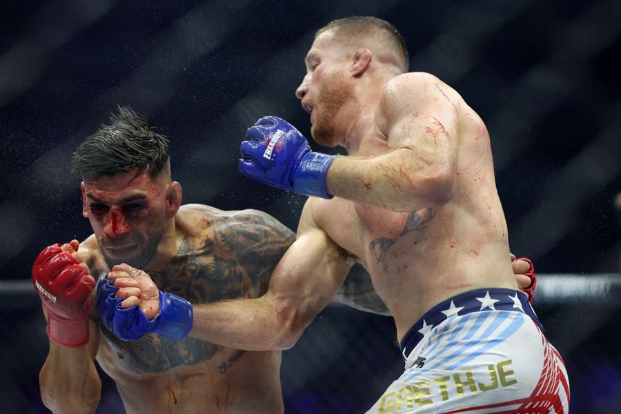 Gaethje y Topuria Gaethje y Topuria