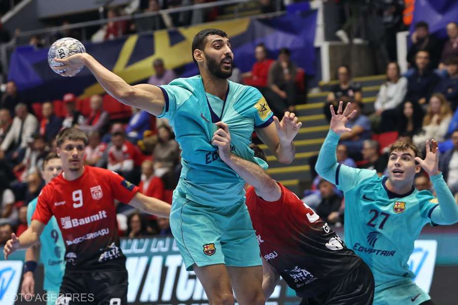CS Dinamo Bucureşti, învinsă la scor de Barcea în Liga Campionilor la handbal masculin CS Dinamo Bucureşti, învinsă la scor de Barcea în Liga Campionilor la handbal masculin
