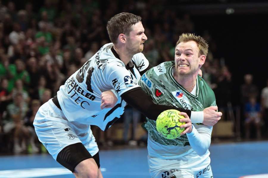 Mathias Gidsel in action in a cup game against THW Kiel