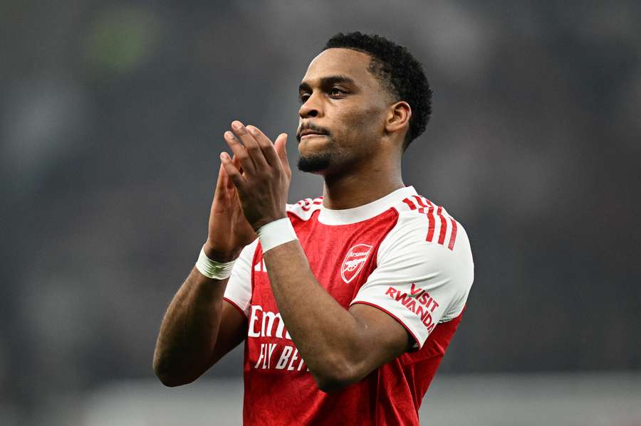 Arsenal's Jurrien Timber thanks the fans after the UEFA Champions League game against Bayer Leverkusen