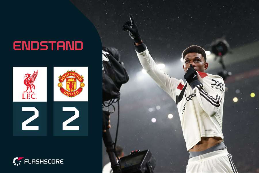 Amad Diallo bejubelt den späten Ausgleichstreffer für Manchester United.
