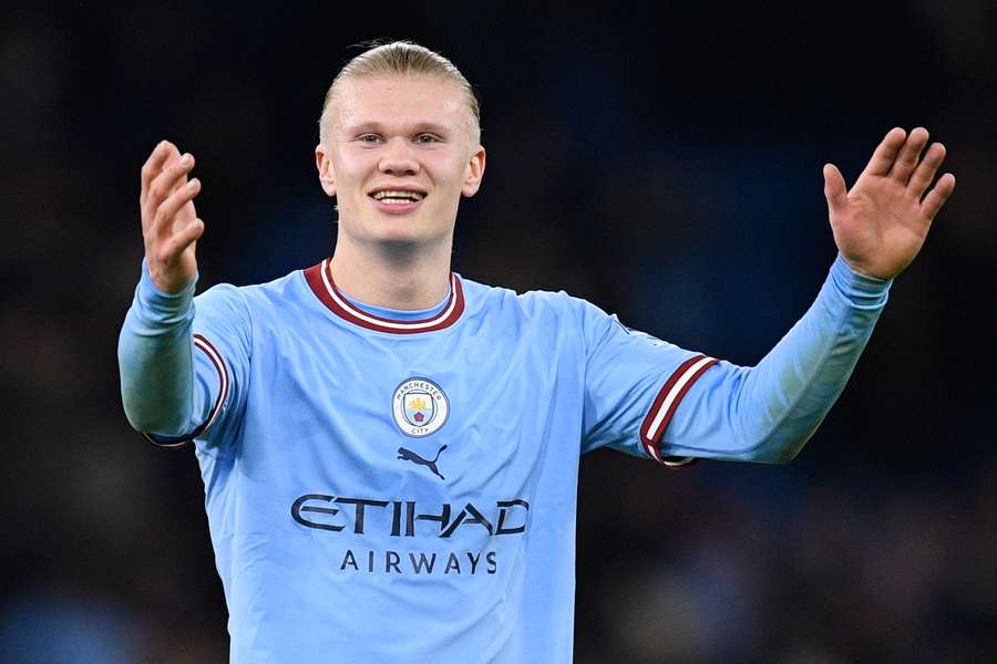 Guardiola crede că Haaland poate evolua urmărindu-l pe Kane