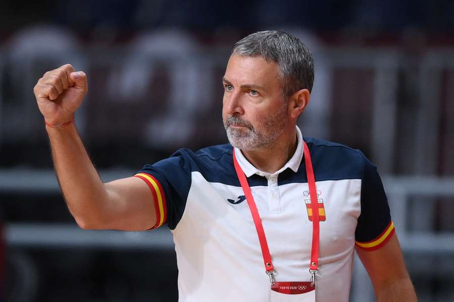 Carlos Enrique Viver Arza pe banca Spaniei la Jocurile Olimpice de la Tokyo