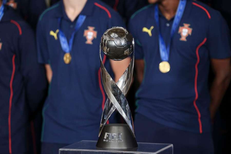 O troféu do Mundial sub-17 O troféu do Mundial sub-17