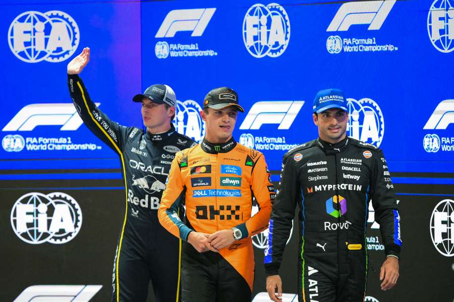 Lando Norris, Max Verstappen y Carlos Sainz 