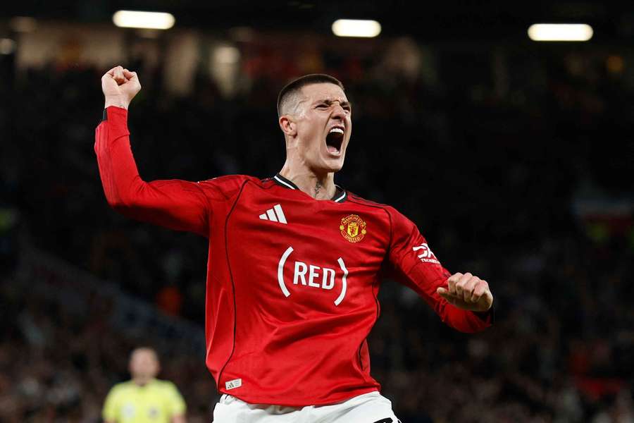 Man Utd without 3 players heading into Sunderland clash as Michael Carrick rotates side