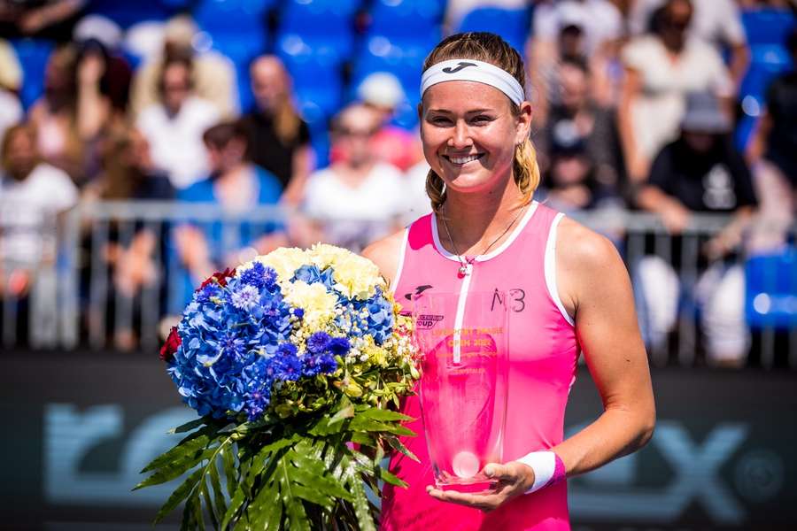 Hometown hero Bouzkova celebrates her triumph