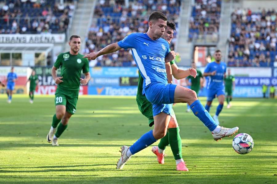 Mladá Boleslav v úvodním duelu s Paksem na domácí půdě.