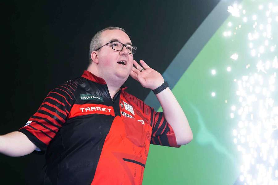 Stephen Bunting volvió a hacer vibrar al público durante su aparición