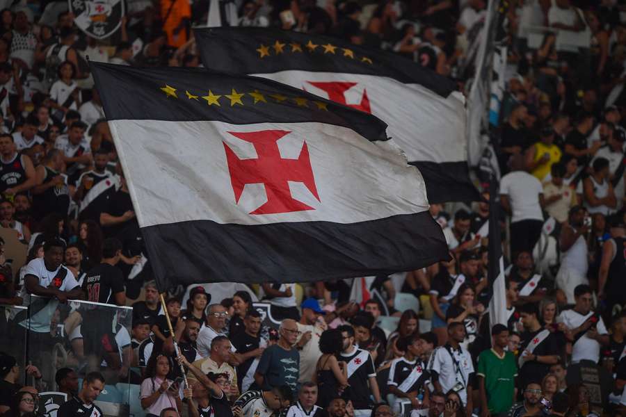 Clube cruz-maltino buscava autorização para utilizar o Maracanã