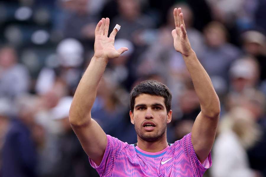 Carlos Alcaraz of Spain celebrates his win against Alexander Zverev of Germany