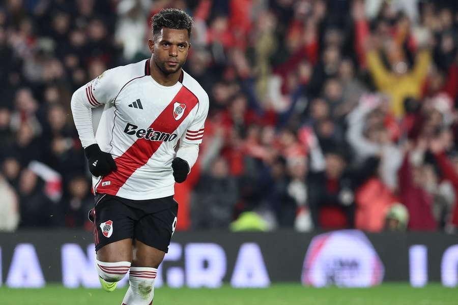 Cruz Azul ficha a Miguel Ángel Borja y ahora sueña con Edwuin Cetré Cruz Azul ficha a Miguel Ángel Borja y ahora sueña con Edwuin Cetré