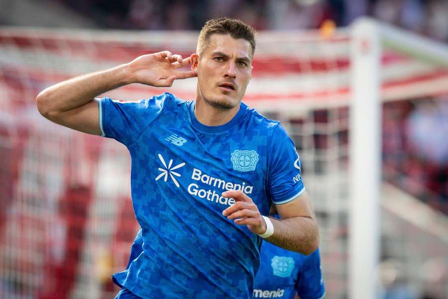 Patrik Schick pokořil metu 100 branek v dresu Leverkusenu.
