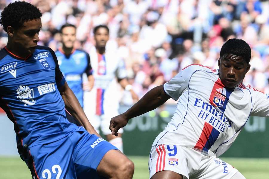 Endrick em Lyon 3x2 Auxerre, pela Ligue 1