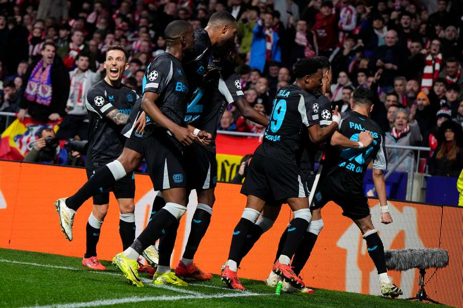 Bayer Leverkusen hat den Einzug unter die besten Acht der Champions Leaguer weiter in der eigenen Hand.