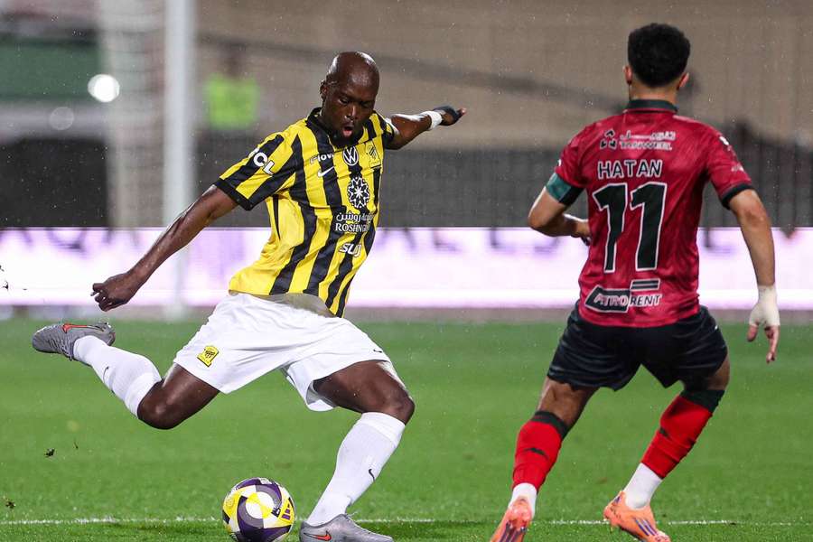 Danilo Pereira ao serviço do Al Ittihad
