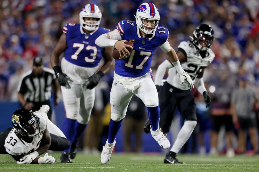 Josh Allen had weinig last van de Jaguars defense