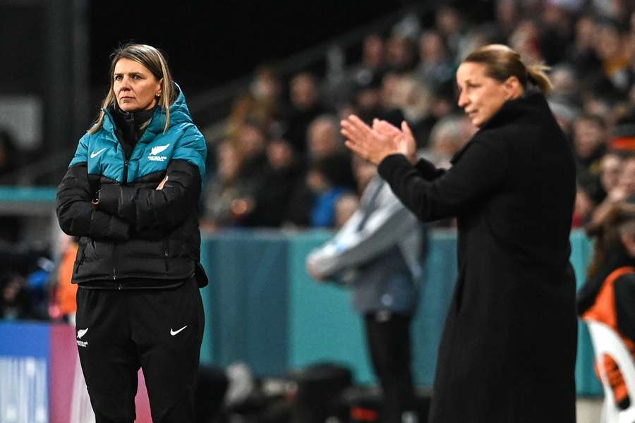 Klimkova (L) watches on against Switzerland