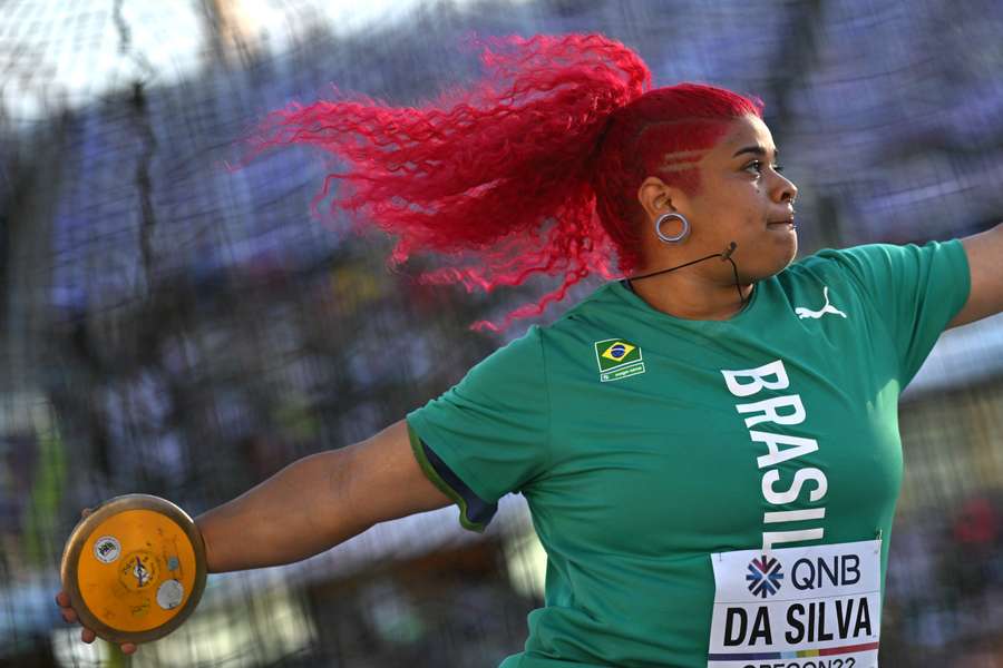 Izabela Rodrigues da Silva não recebeu tops, ao contrário das atletas femininas do Brasil