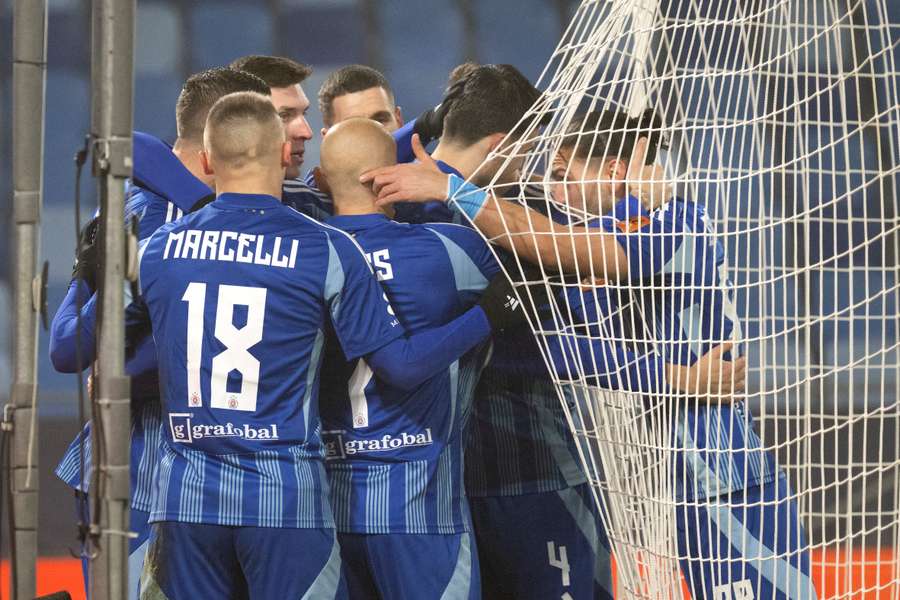 Slovan sa stal jesenným majstrom Niké ligy. Slovan sa stal jesenným majstrom Niké ligy.