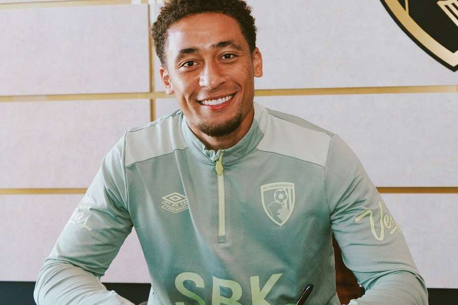 Bournemouth management delighted with new Tavernier deal Bournemouth management delighted with new Tavernier deal
