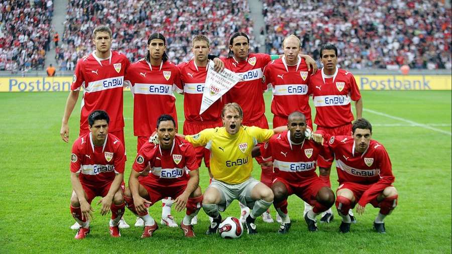Cacau în echipa câștigătoare a lui Stuttgart din 2007 Cacau în echipa câștigătoare a lui Stuttgart din 2007