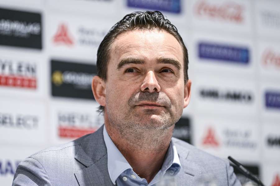 Marc Overmars tijdens zijn presentatie als technisch directeur bij Antwerp