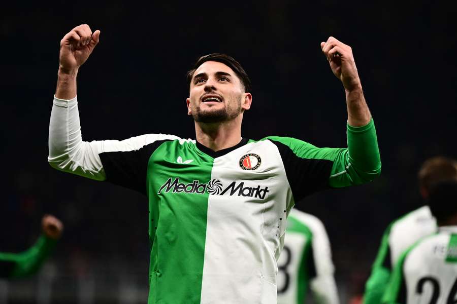 Carranza marcou o gol de uma heroica classificação do Feyenoord