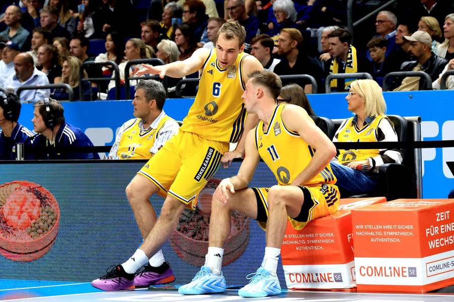Alba Berlin verliert auch gegen die Bamberg Baskets. Alba Berlin verliert auch gegen die Bamberg Baskets.