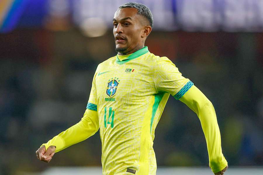 Wesley entrou no segundo tempo do duelo contra Senegal Wesley entrou no segundo tempo do duelo contra Senegal