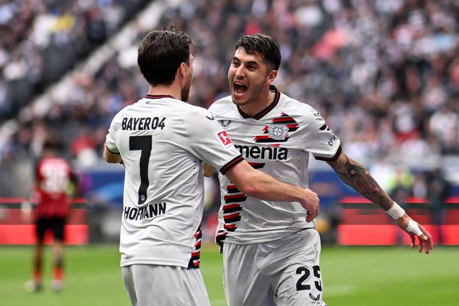 Leverkusen move 15 points clear at the Bundesliga summit