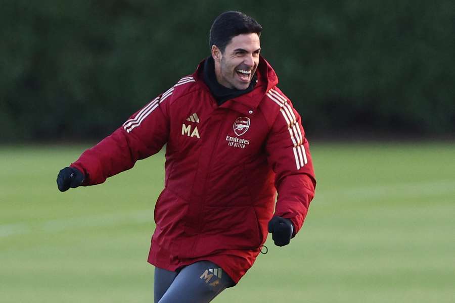 Mikel Arteta in training with Arsenal
