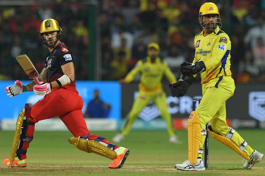 Chennai Super Kings held on for an eight-run win over Royal Challengers Bangalore