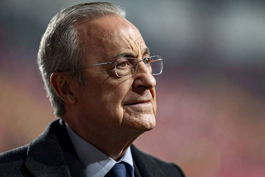 Florentino Pérez avant Rayo Vallecano-Real Madrid en Liga.