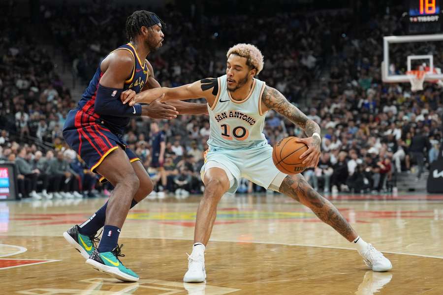 Historyczna noc w NBA. Dwa punkty Sochana, bardzo wysoka i bolesna porażka Spurs