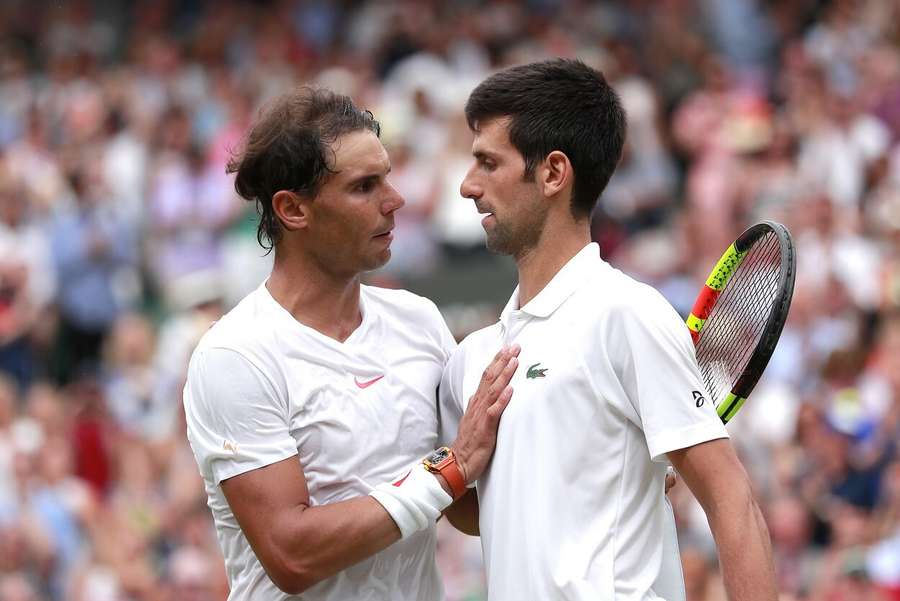 Rafael Nadal (li.) und Djokovic (re.) trafen bislang 59-mal auf der ATP-Tour aufeinander. Mit 30 Siegen hat Nole knapp die Nase vorn