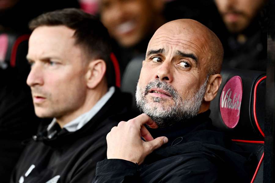 Guardiola o budúcnosti veľa neprezradil. Guardiola o budúcnosti veľa neprezradil.