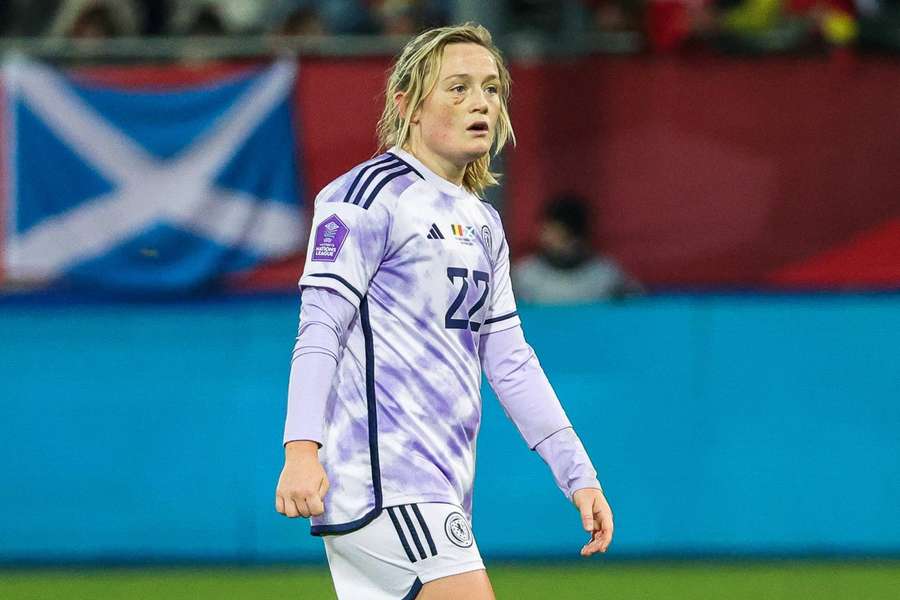 Erin Cuthbert und die schottische Nationalmannschaft stehen vor einer Zwickmühle.