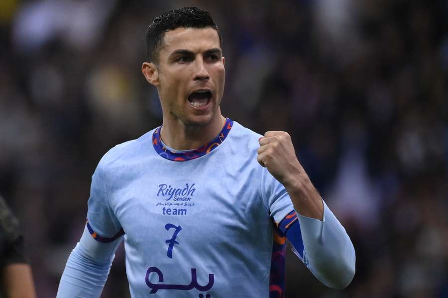 Cristiano Ronaldo face dubla în Arabia Saudită Cristiano Ronaldo face dubla în Arabia Saudită