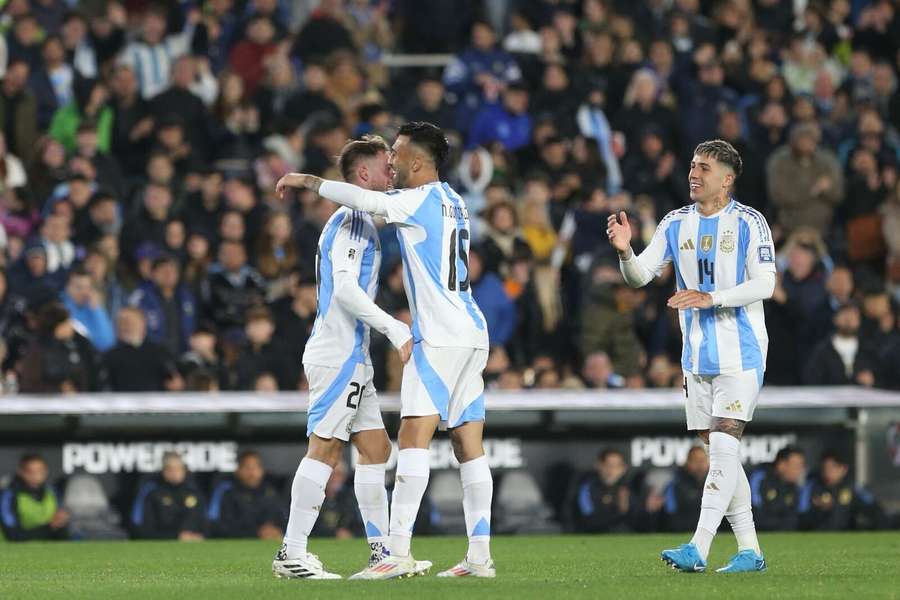 Argentina celebra un gol Argentina celebra un gol
