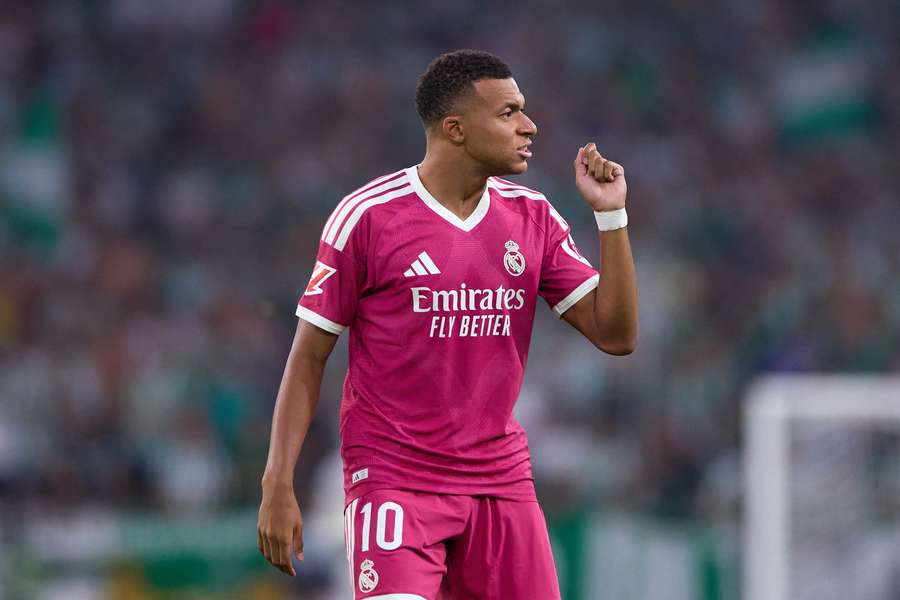 Real Madryt - Inter Mediolan: Gdzie oglądać, transmisja, zapowiedź, przewidywane składy i kursy